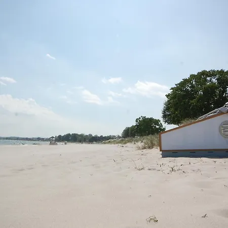 Schlafstrandkorb Nr. 3 Sierksdorf