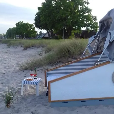 Schlafstrandkorb Nr. 3 *